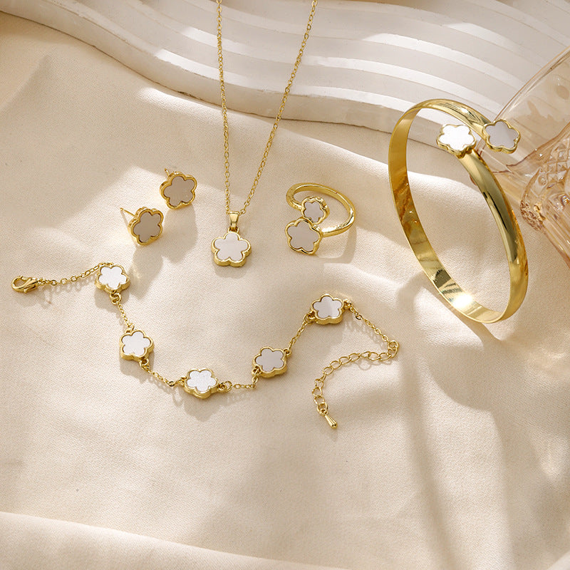 Elegant Floral Acrylic Jewelry Set Necklace, Bracelet, Ring & Earrings